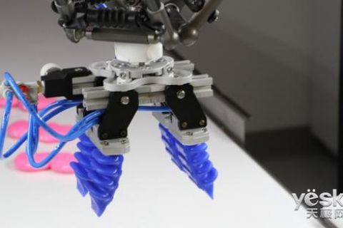 Prediction of the development trend of industrial robots in China: the output is expected to exceed 150000 sets in 2018